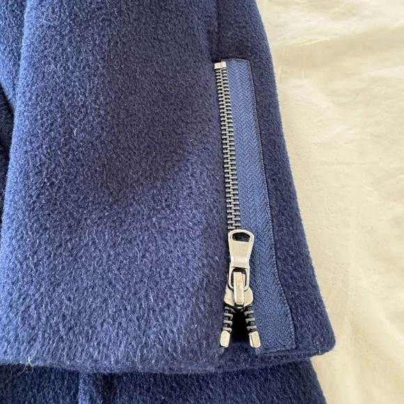 Rebecca Taylor asymmetric zipper car coat with faux fur collar. Size 6 - Picture 8 of 11